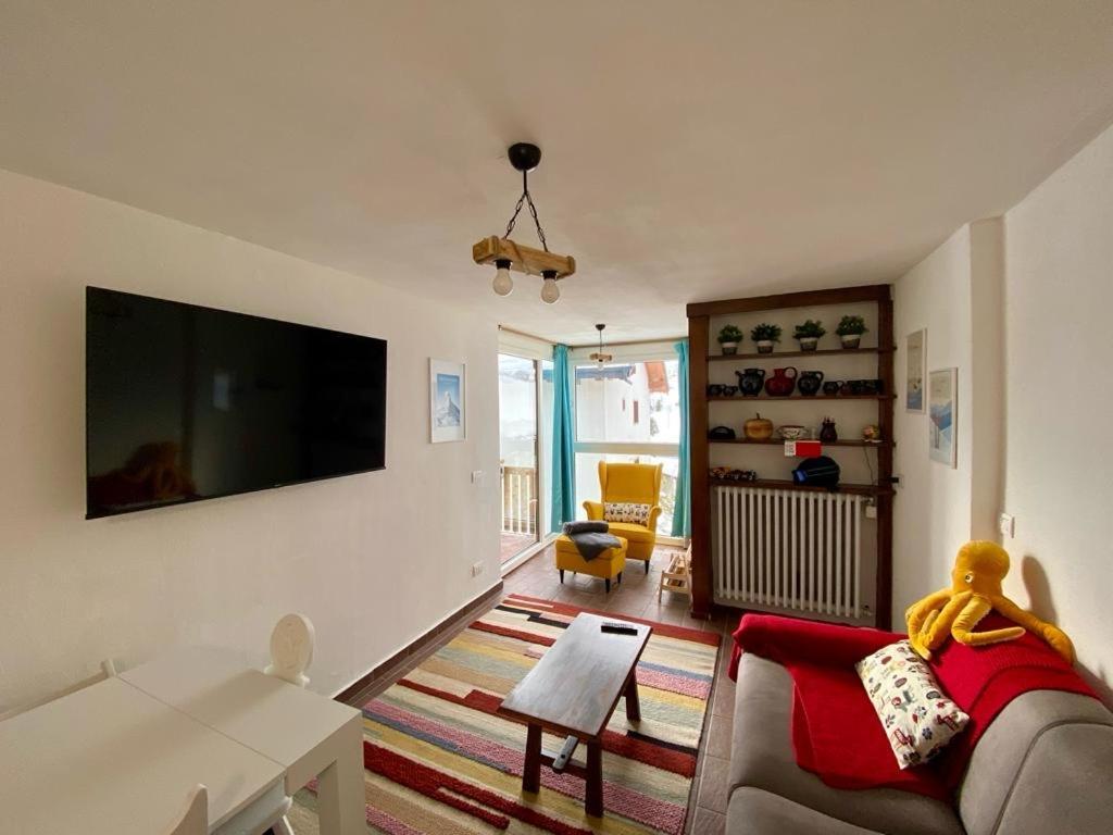Cozy Apartment Near The Slopes Breuil-Cervinia Exterior foto